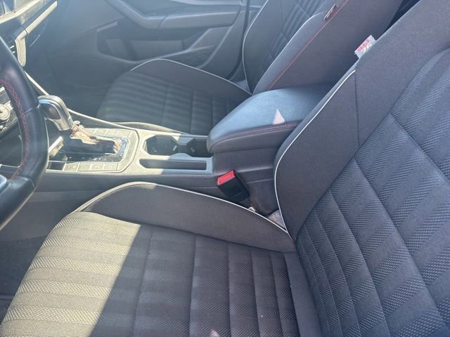 Used 2019 Volkswagen Jetta GLI image 12