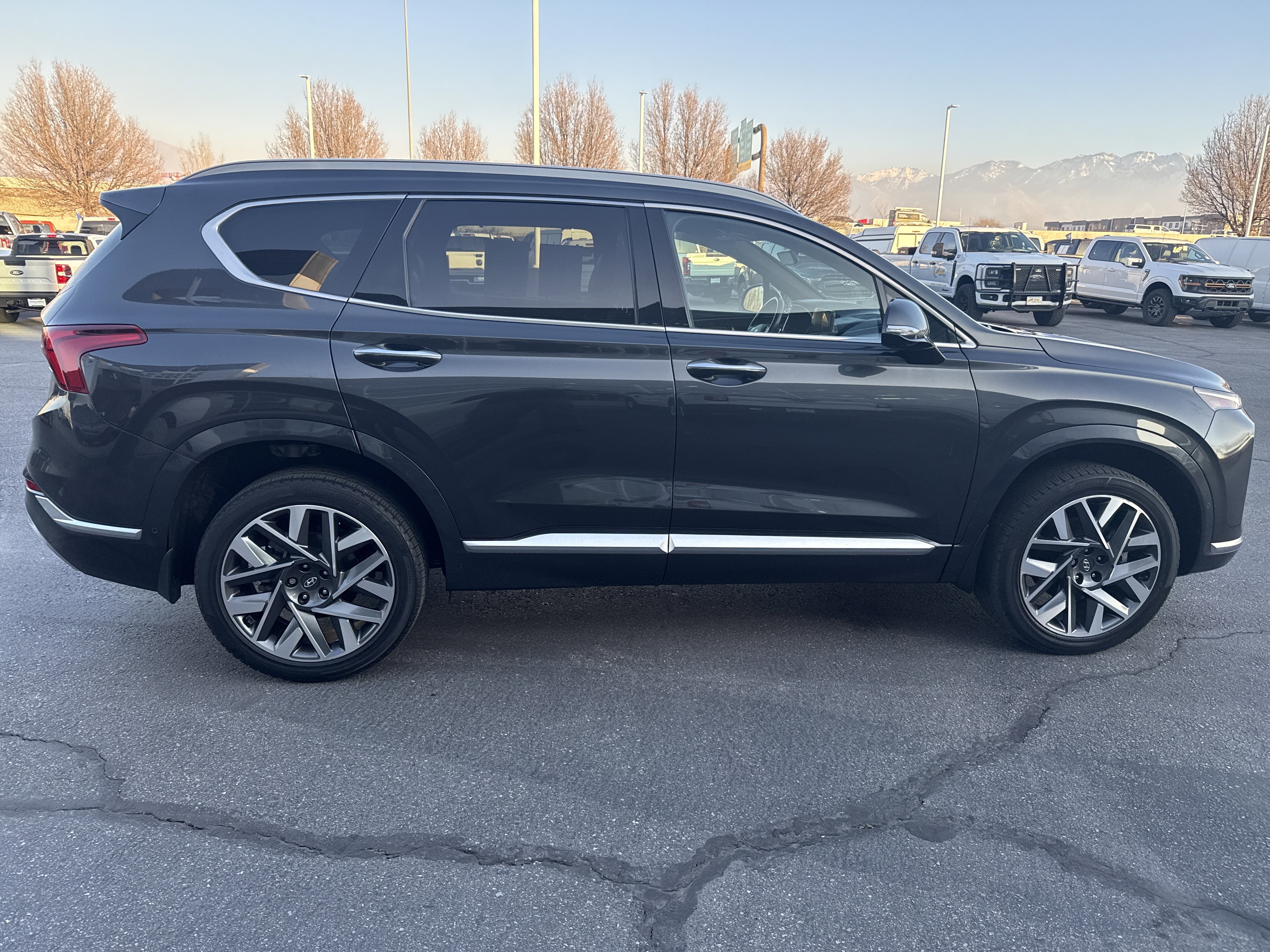 Used 2022 Hyundai Santa Fe Calligraphy image 6