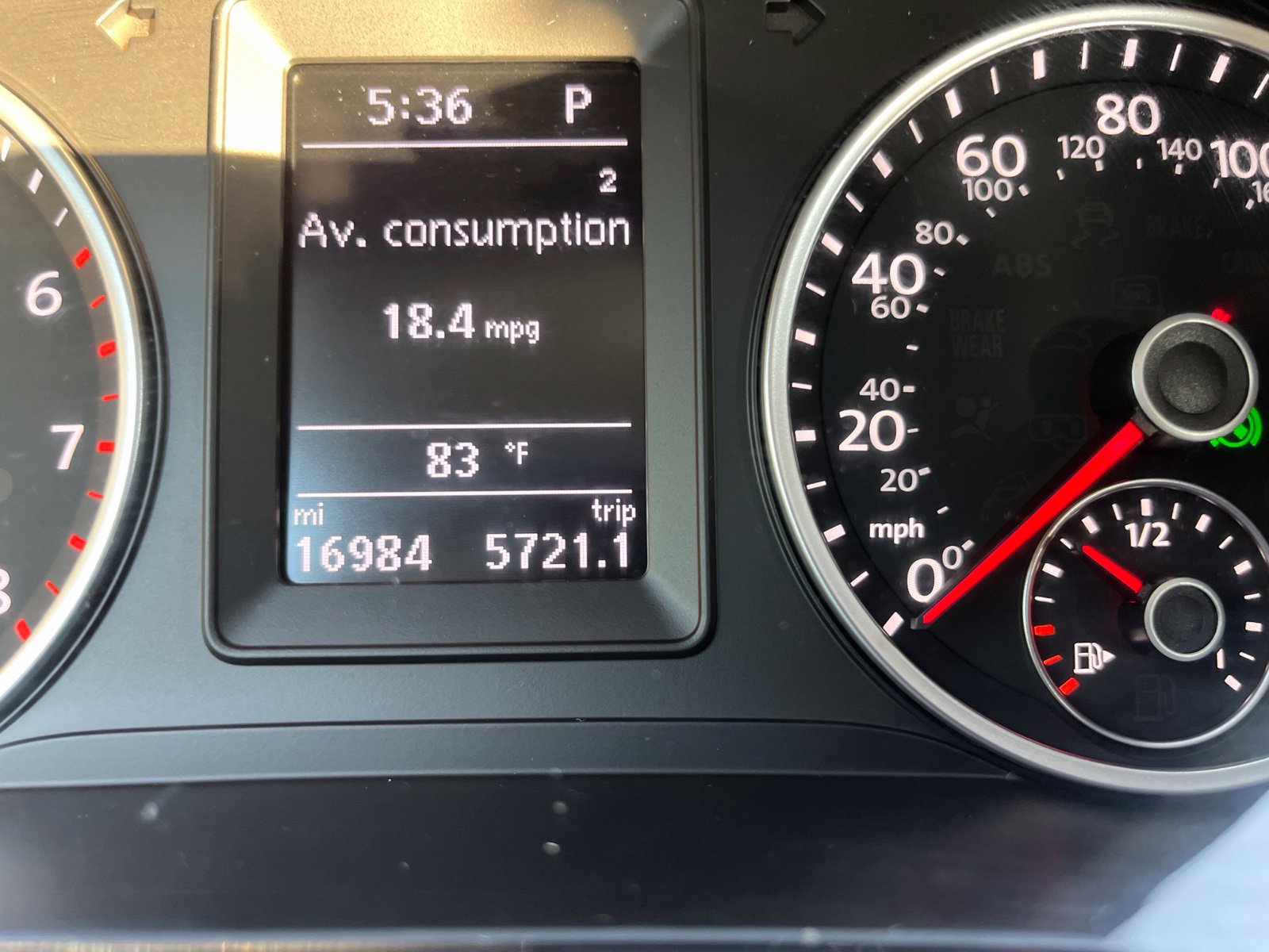 Used 2018 Volkswagen Tiguan Limited w/ Premium Package AWD/4WD image 17