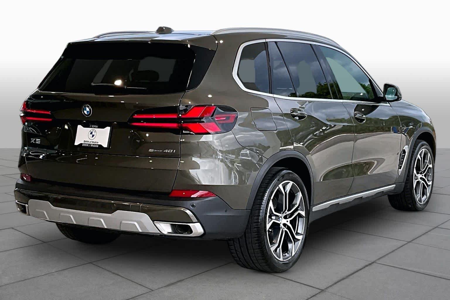 Used 2026 BMW X5 sDrive40i RWD image 12
