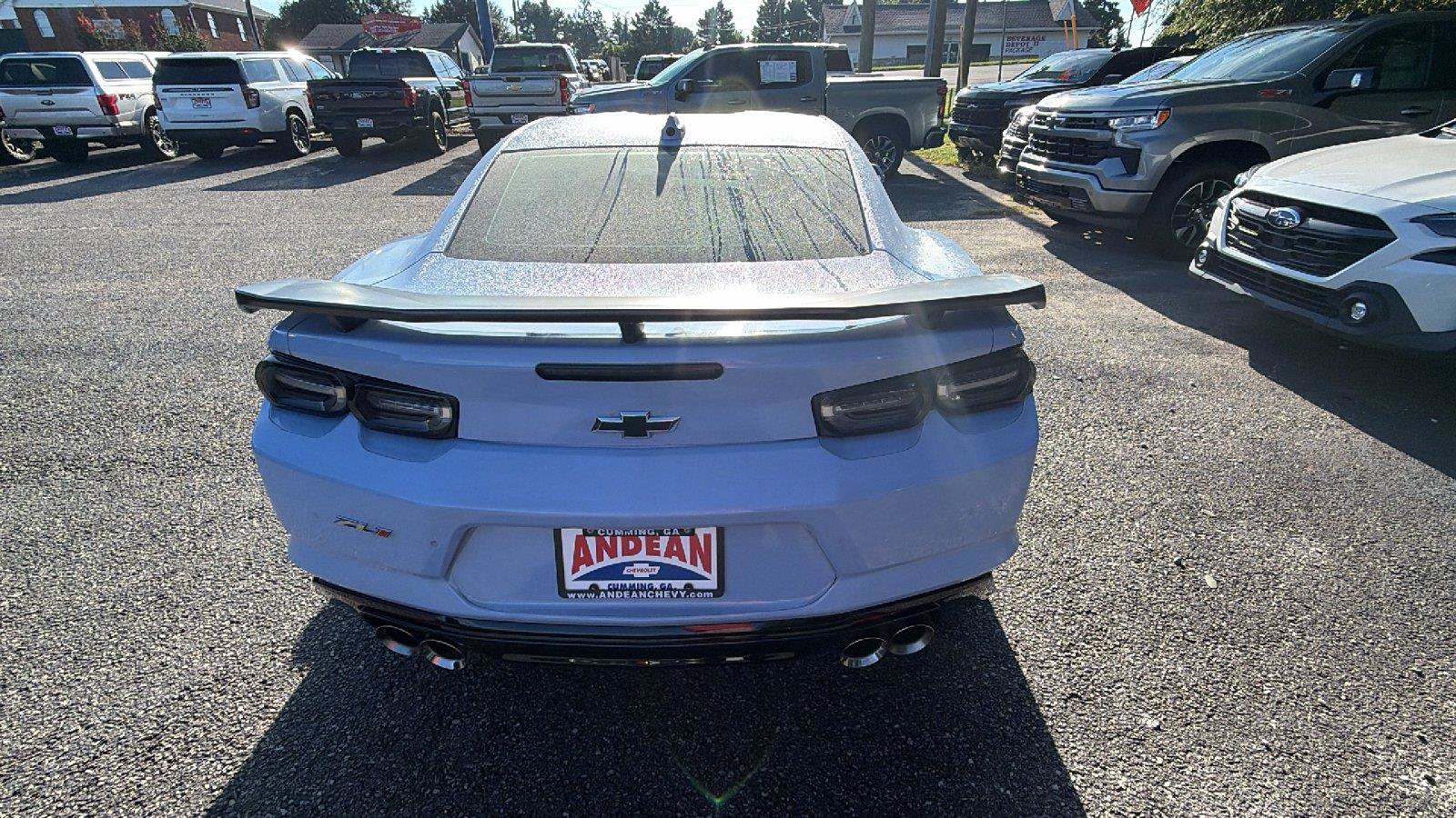 Used 2023 Chevrolet Camaro ZL1 RWD image 9