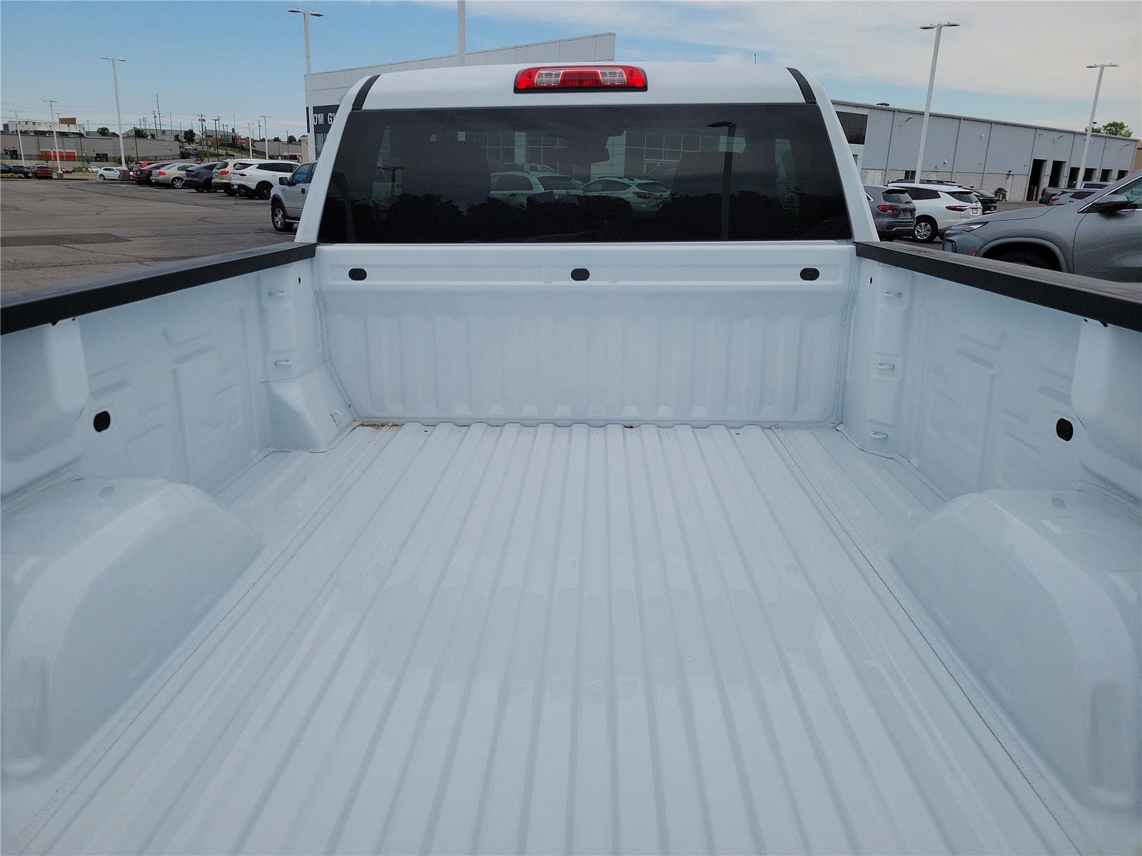 New 2026 GMC Sierra 1500 Pro w/ Pro Value Package AWD/4WD image 9