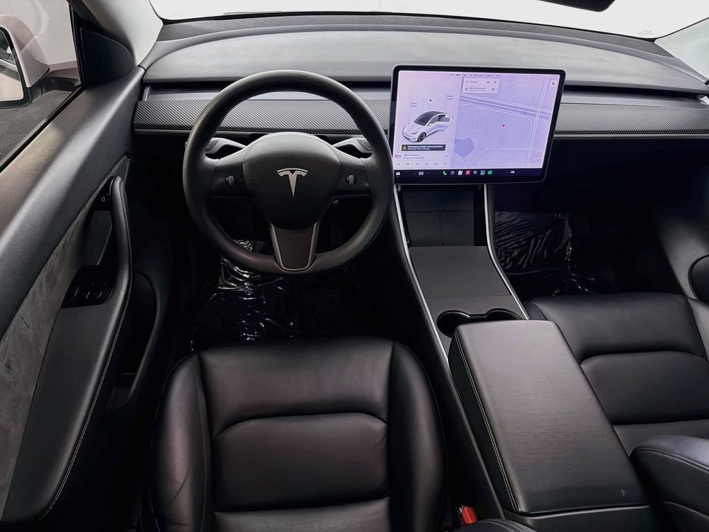 Used 2021 Tesla Model Y Long Range AWD/4WD image 23