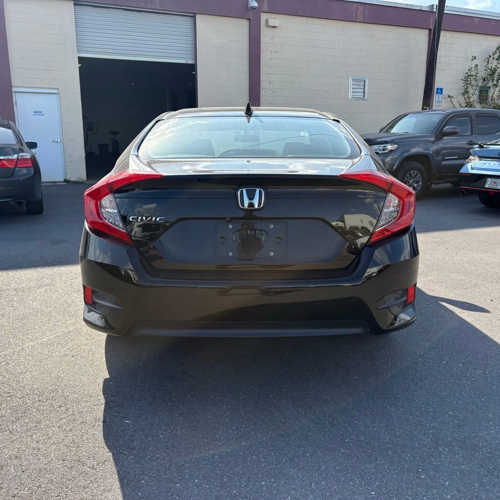 Used 2018 Honda Civic EX image 4