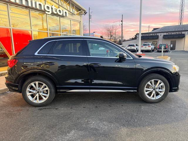 Certified 2025 Audi Q3 2.0T Premium Plus w/ Premium Plus Package AWD/4WD image 7