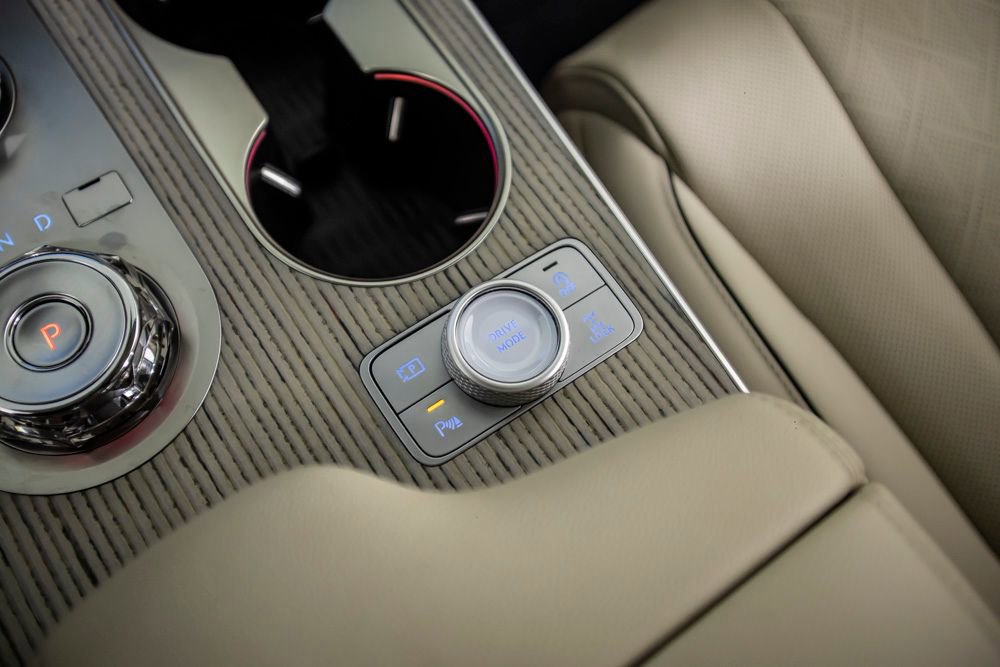 Used 2025 Genesis GV80 2.5T Prestige image 36