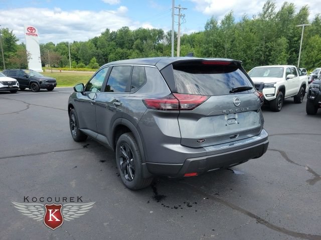 New 2026 Nissan Rogue SV w/ Cold Weather Package AWD/4WD image 6