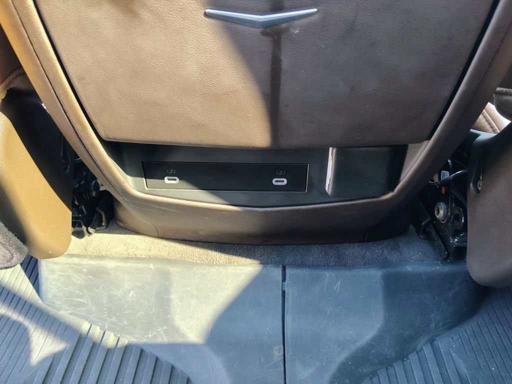 Used 2024 Cadillac Escalade Sport w/ LPO, ONYX Package AWD/4WD image 44