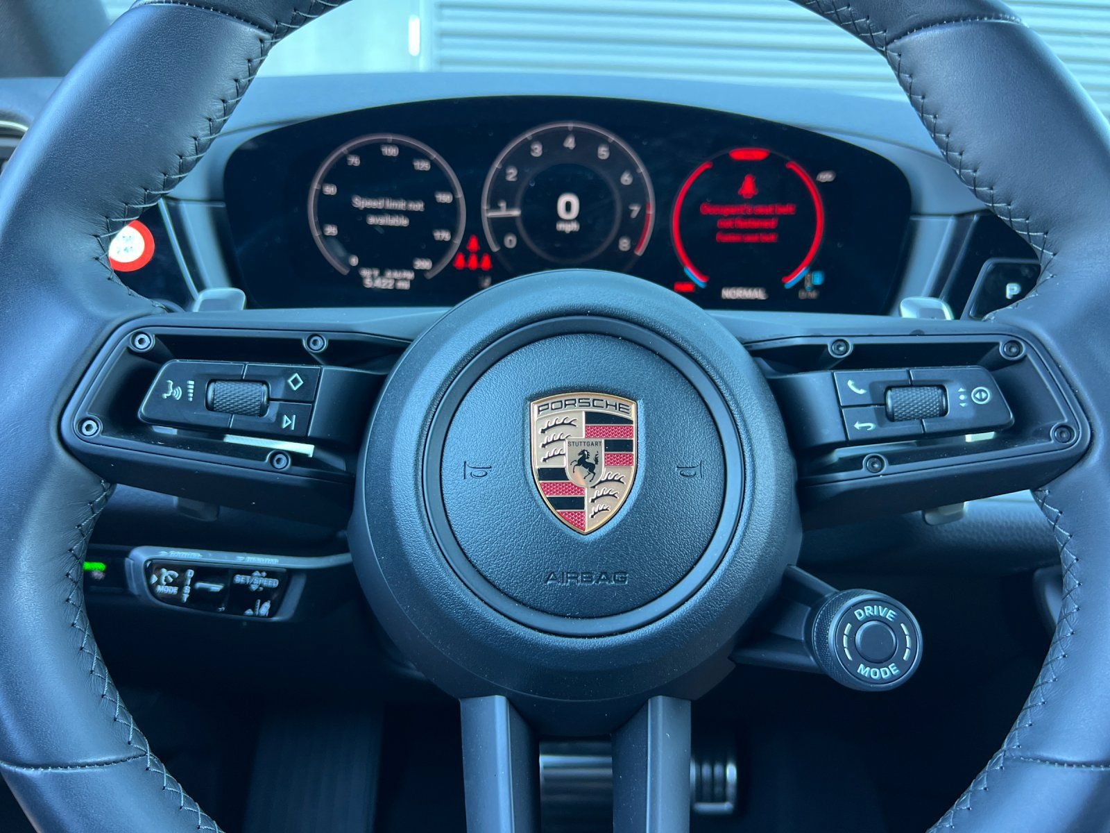 Certified 2026 Porsche Cayenne S AWD/4WD image 25