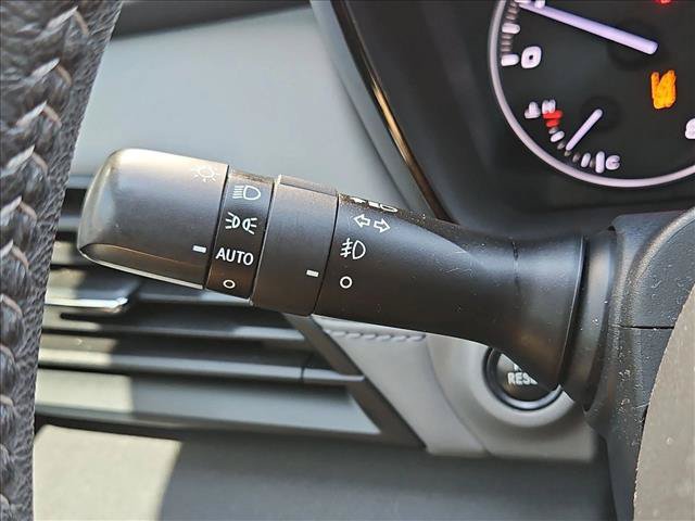 Used 2021 Subaru Outback Premium AWD/4WD image 16