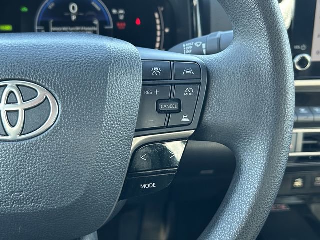 Certified 2025 Toyota Camry LE FWD image 17