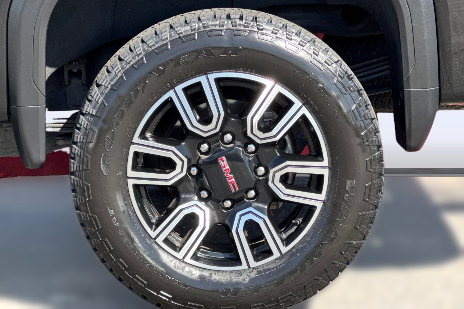 Used 2023 GMC Sierra 2500 AT4 AWD/4WD image 13