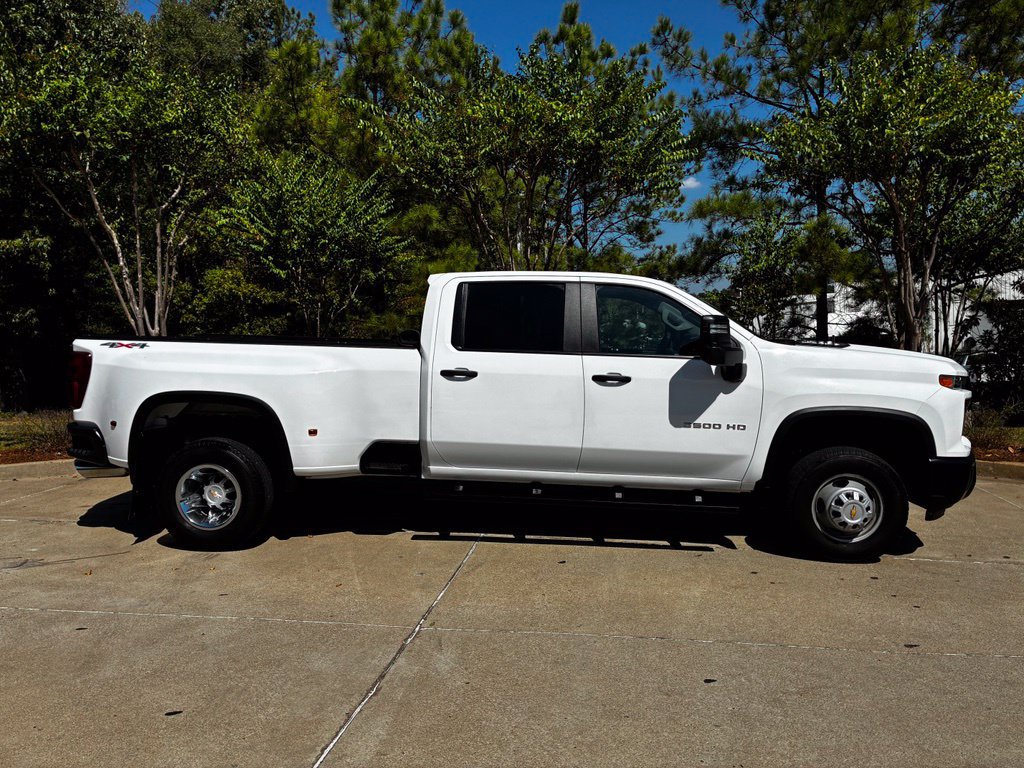 Used 2024 Chevrolet Silverado 3500 W/T w/ WT Convenience Package AWD/4WD image 9