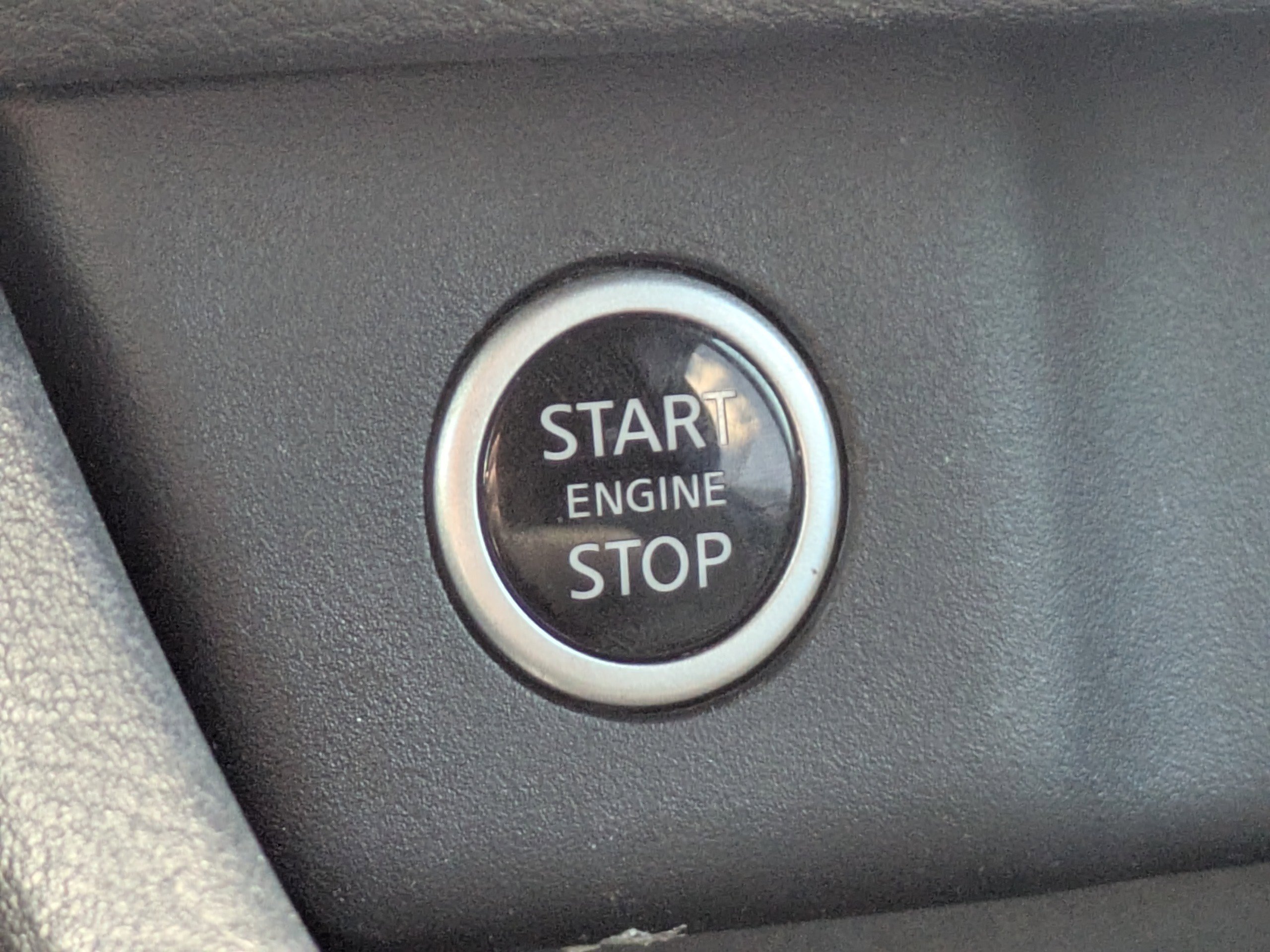 Used 2021 Nissan Rogue SV FWD image 31