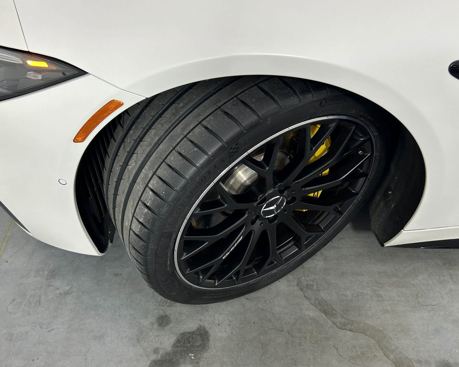 Used 2022 Mercedes-Benz SL 63 AMG 4MATIC image 21