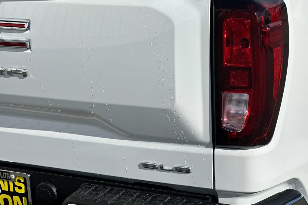 Used 2025 GMC Sierra 1500 SLE w/ Preferred Package AWD/4WD image 22