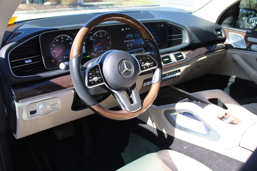 Certified 2022 Mercedes-Benz GLS 450 4MATIC image 4