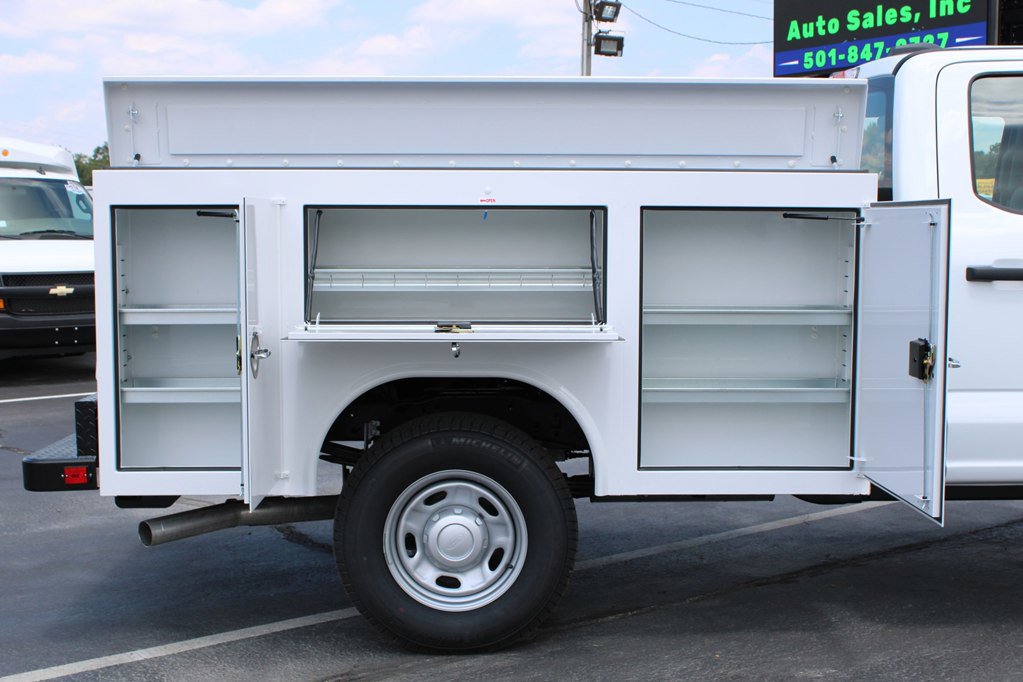 Used 2025 Ford F250 XL image 10