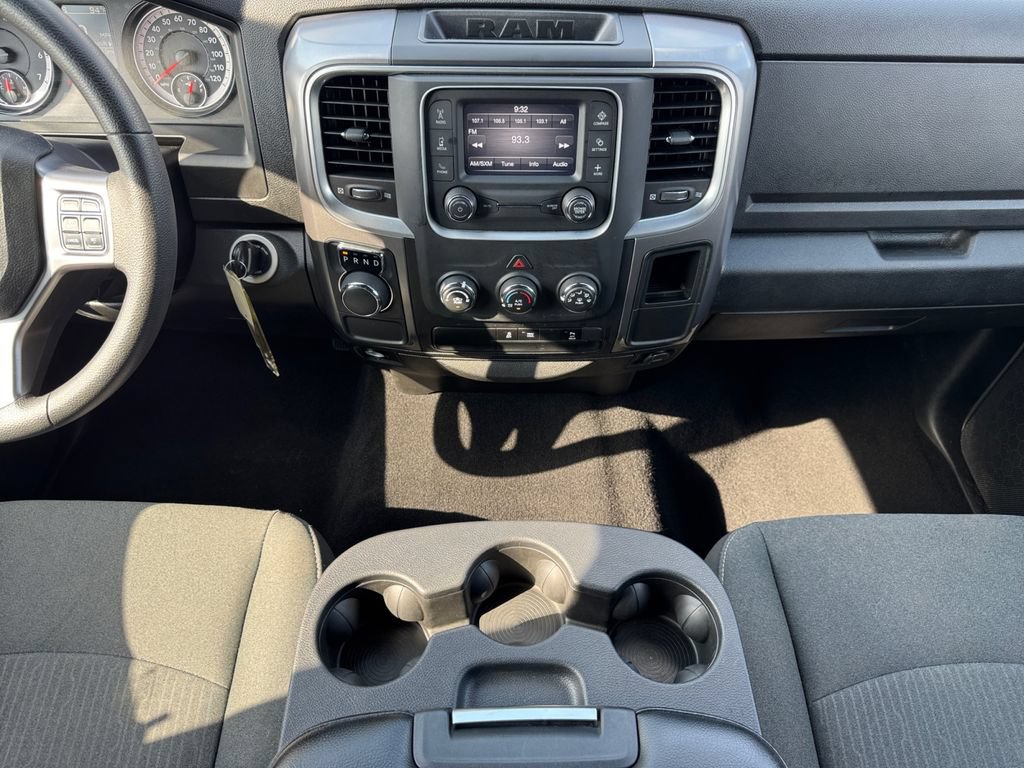 Used 2024 RAM 1500 Warlock RWD image 11