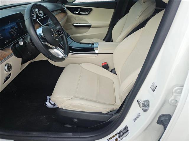 Used 2023 Mercedes-Benz C 300 Sedan image 15