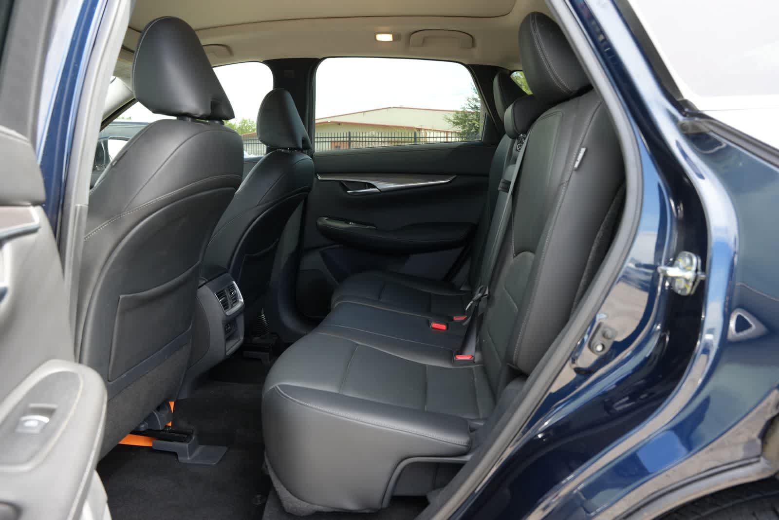 Certified 2023 INFINITI QX50 Luxe AWD/4WD image 18