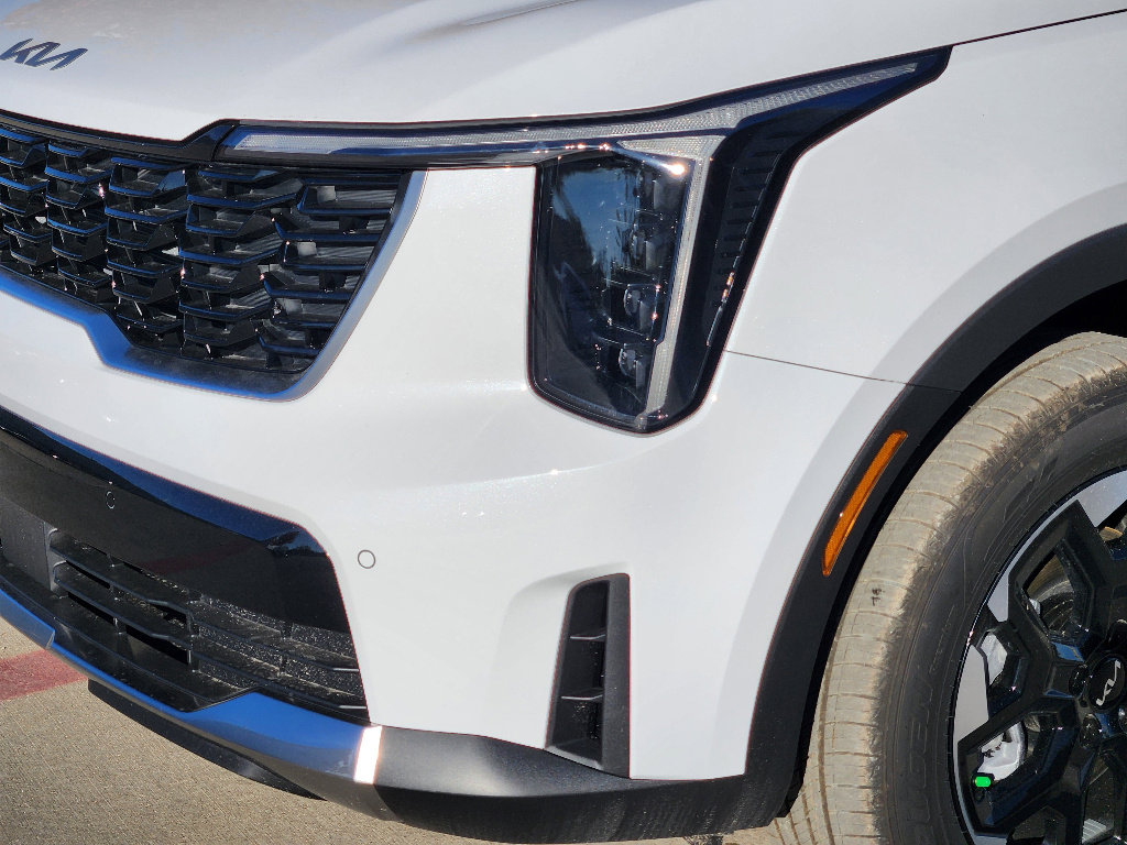 New 2026 Kia Sorento S image 6
