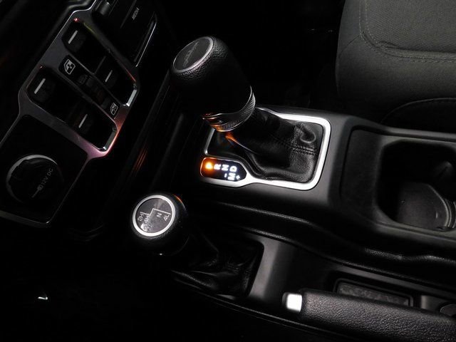 Used 2022 Jeep Gladiator Willys image 41