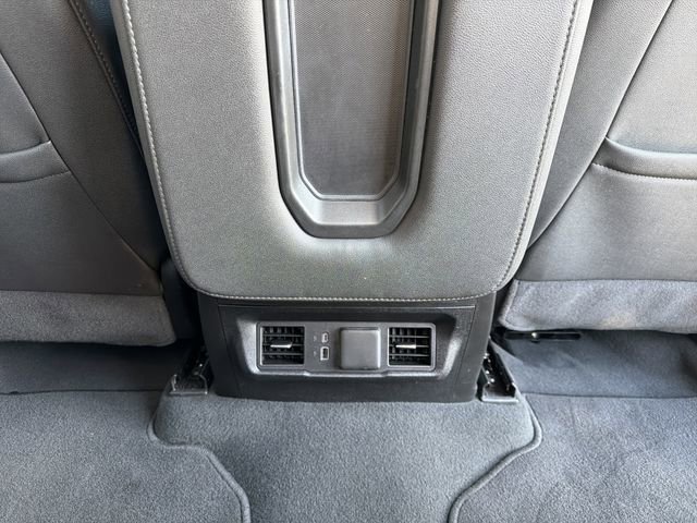 Used 2024 GMC Sierra 1500 SLT image 22