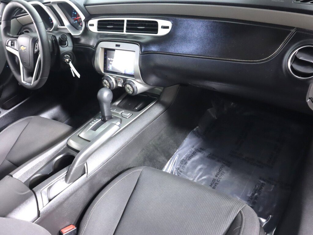 Used 2015 Chevrolet Camaro LS image 33