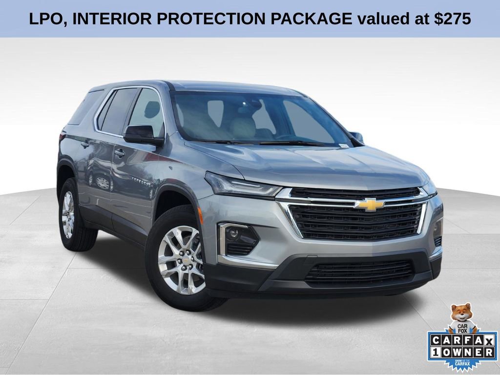 Used 2023 Chevrolet Traverse LS