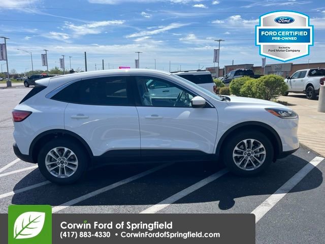 Used 2020 Ford Escape SE image 23