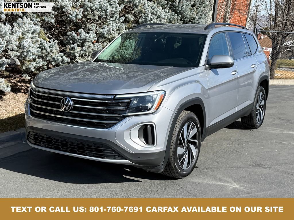 Used 2025 Volkswagen Atlas SE image 3