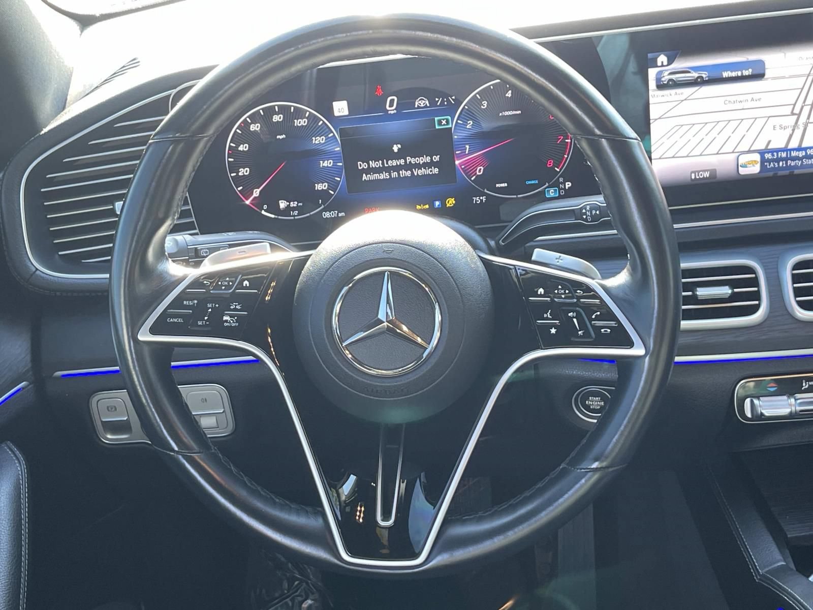 Used 2024 Mercedes-Benz GLS 450 4MATIC image 9