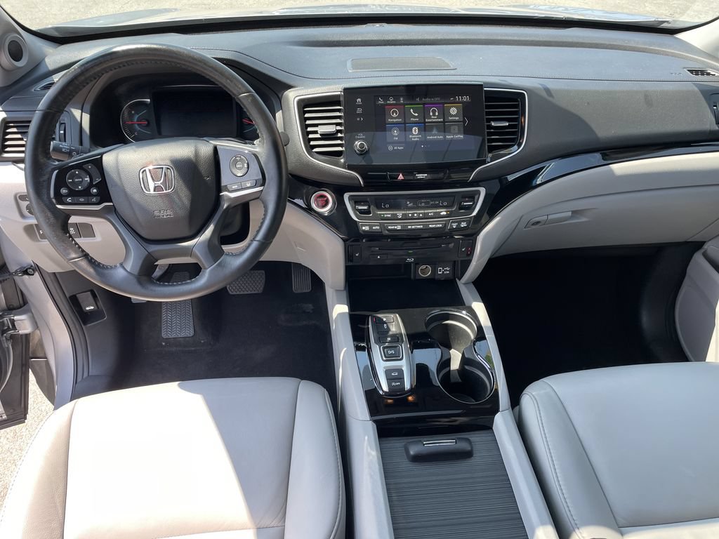 Used 2021 Honda Pilot Touring image 15