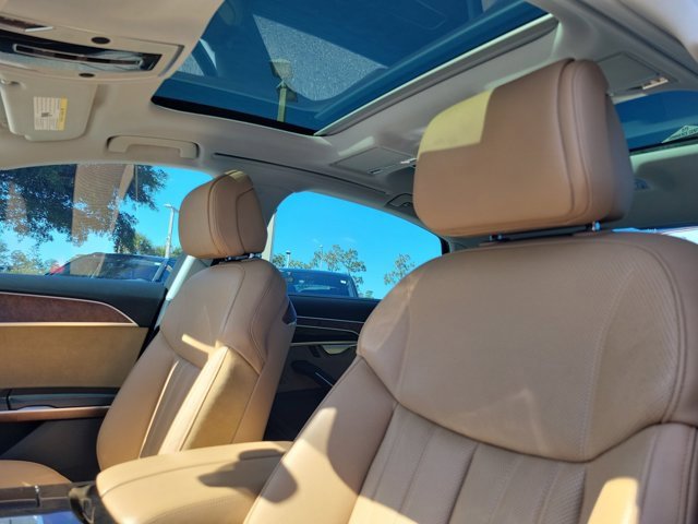 Used 2019 Audi A8 L 3.0T w/ Executive Package image 16