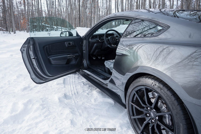 Used 2015 Ford Mustang Shelby GT350 RWD image 27
