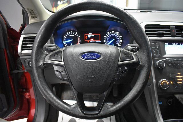 Used 2020 Ford Fusion S image 20