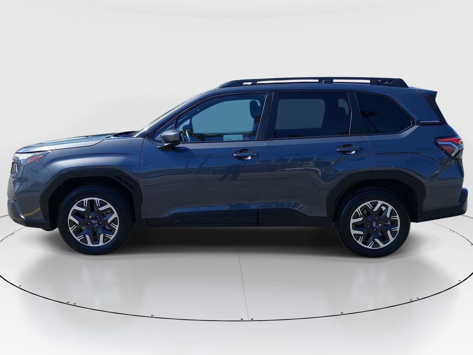 Certified 2025 Subaru Forester Premium image 4