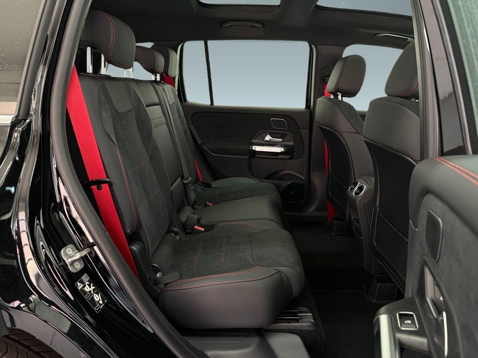 New 2026 Mercedes-Benz GLB 35 AMG 4MATIC image 23