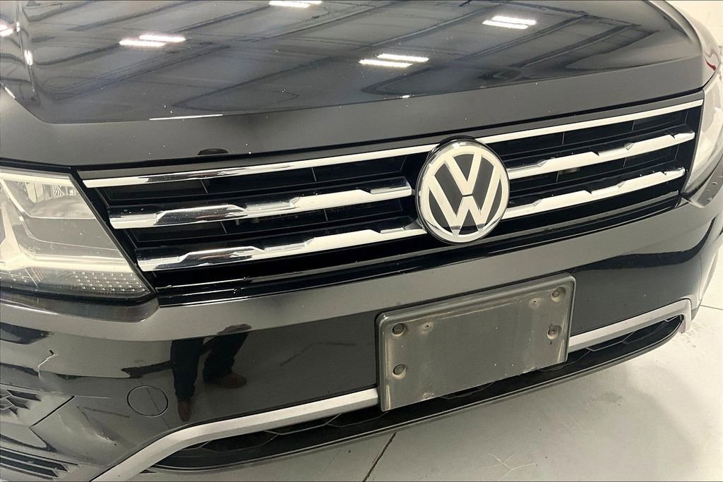Used 2021 Volkswagen Tiguan SE image 27