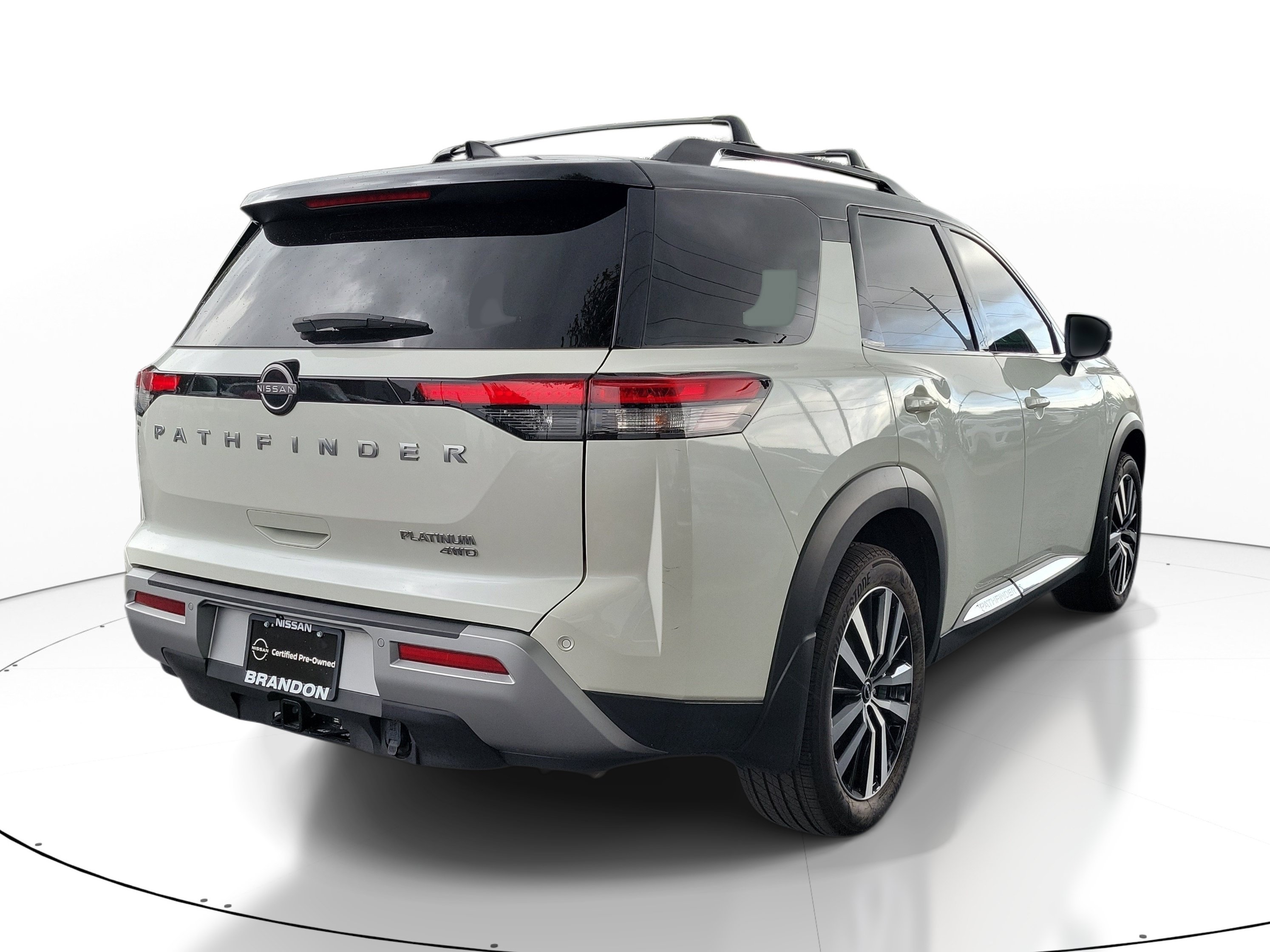 Certified 2024 Nissan Pathfinder Platinum AWD/4WD image 7