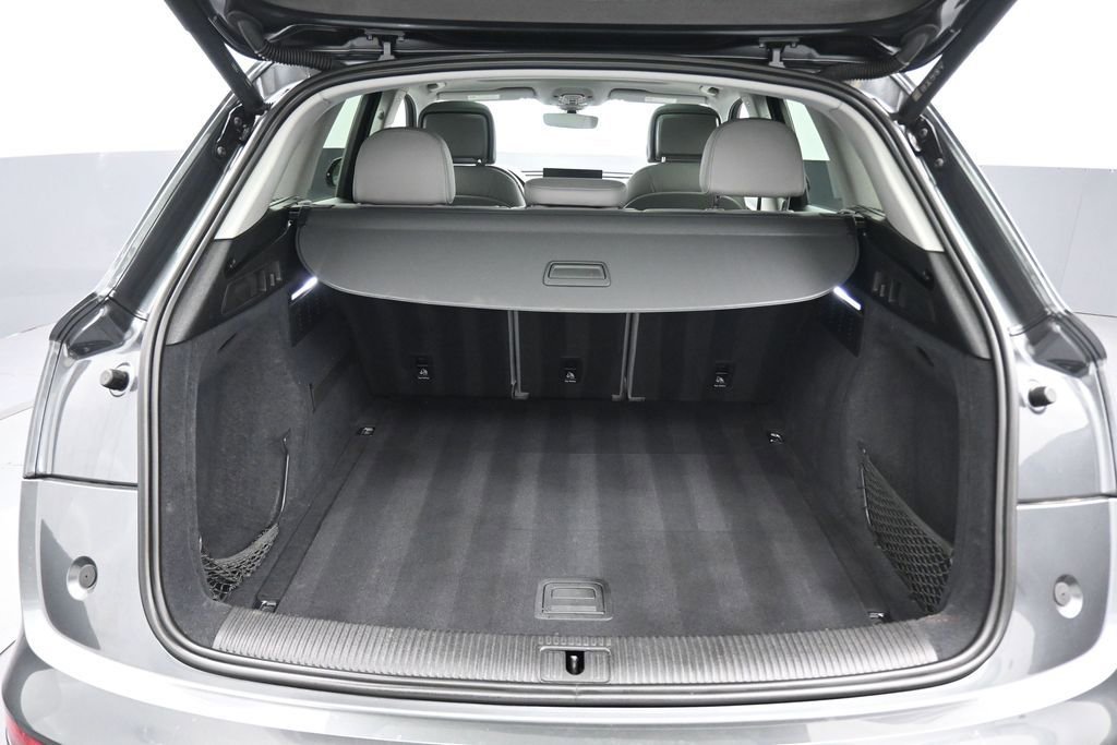Used 2022 Audi Q5 2.0T Premium AWD/4WD image 48