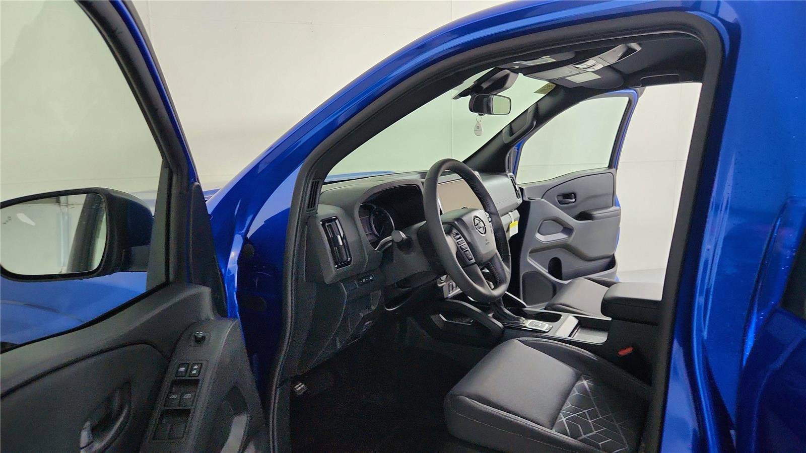 New 2026 Nissan Frontier SV image 17