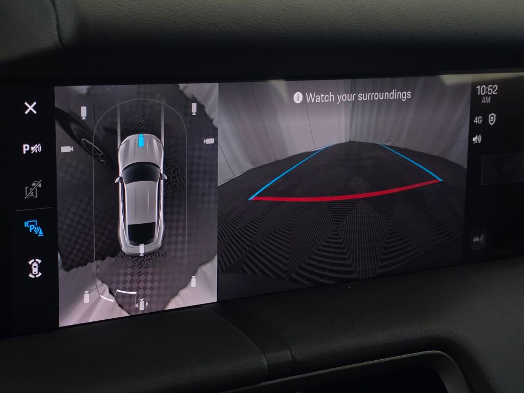 New 2025 Porsche Taycan image 30