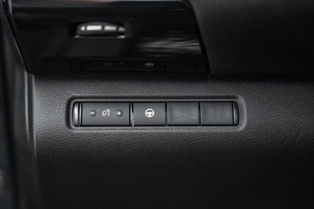 Used 2024 Nissan Pathfinder SV image 40