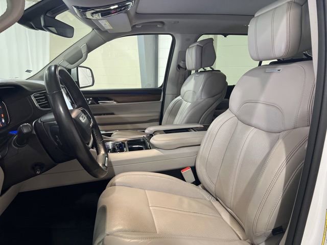 Used 2022 Jeep Grand Wagoneer Series I w/ Flexible Seating Group image 11