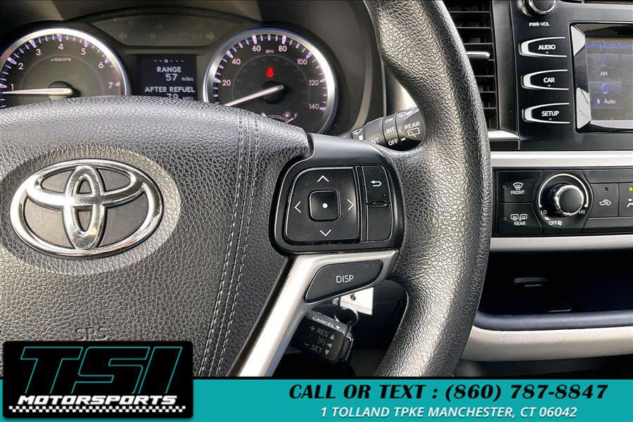 Used 2016 Toyota Highlander LE AWD/4WD image 18