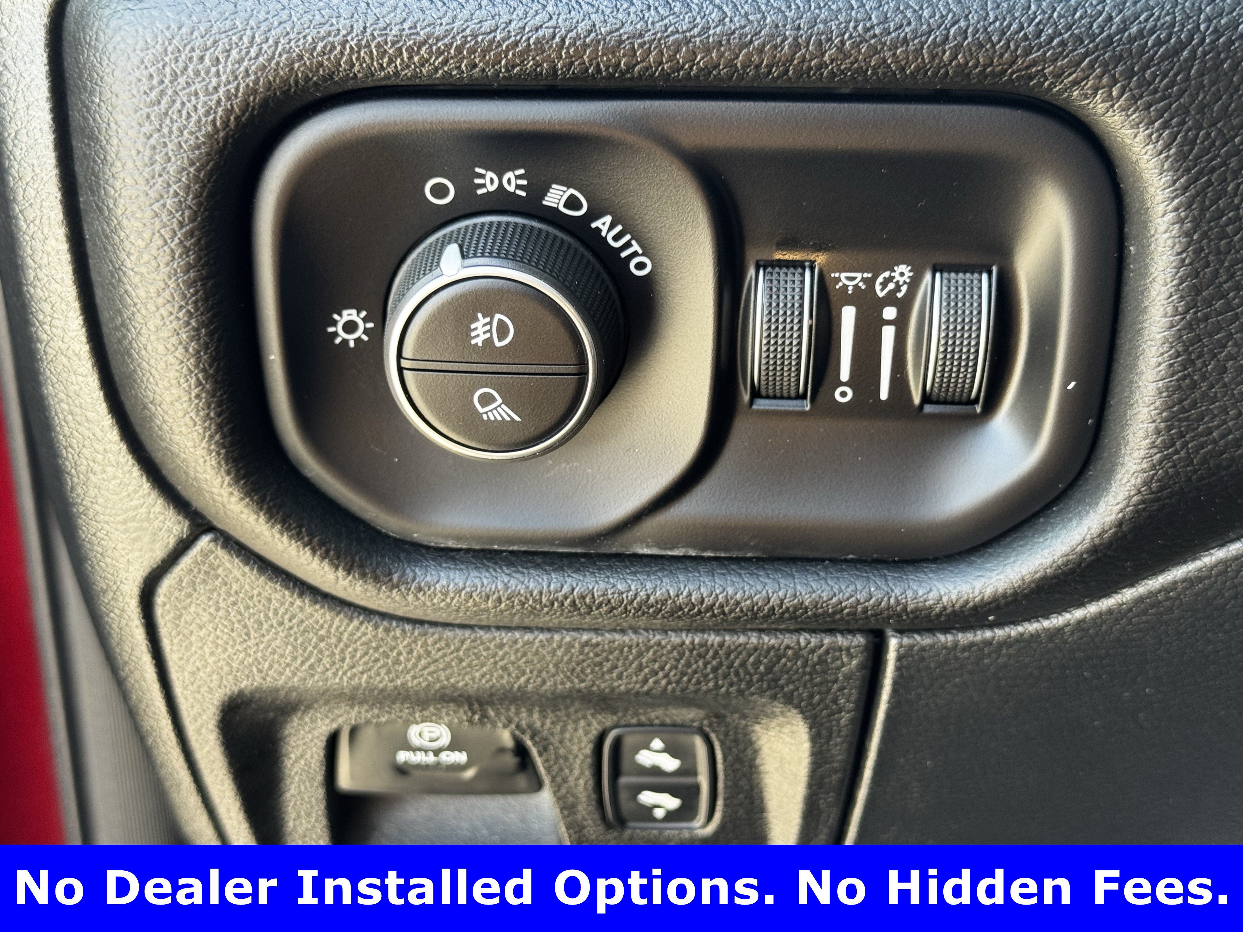Used 2025 RAM 1500 Big Horn AWD/4WD image 18