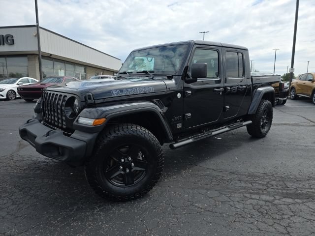 Used 2021 Jeep Gladiator Sport AWD/4WD image 2