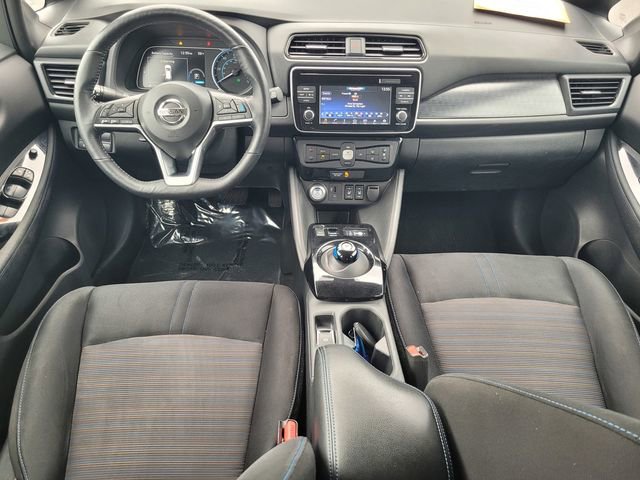 Used 2018 Nissan Leaf SV w/ SV Technology Package image 16